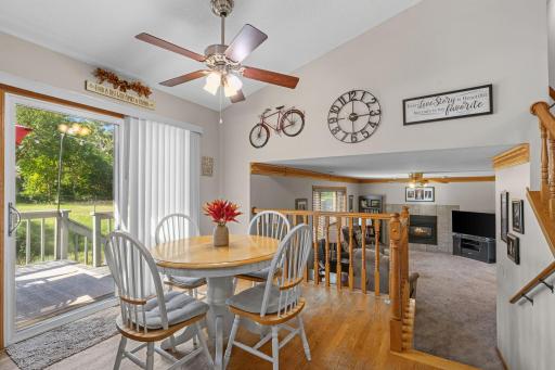 22-web-or-mls-17161 S Shore Ln-22.jpg