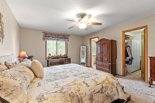 41-web-or-mls-17161 S Shore Ln-41.jpg