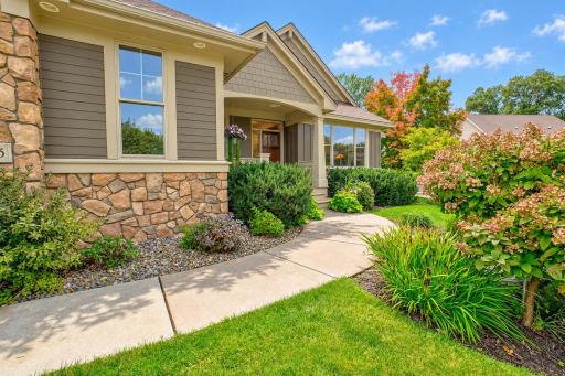 4453 Fable Hill Parkway N, Hugo, MN 55038