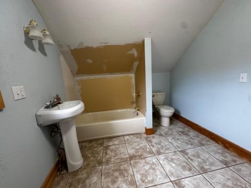 12048 County 32, Park Rapids, MN 56470
