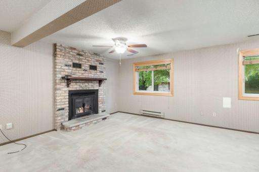 13430 Pepperwood Circle, Minnetonka, MN 55305