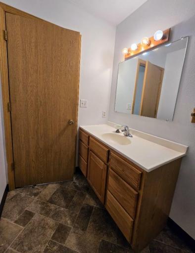 163 Ridgeview Drive, Pipestone, MN 56164