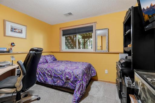 LL Bed 4