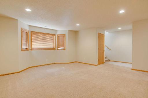 4793 HARVEST Drive S, Fargo, ND 58104