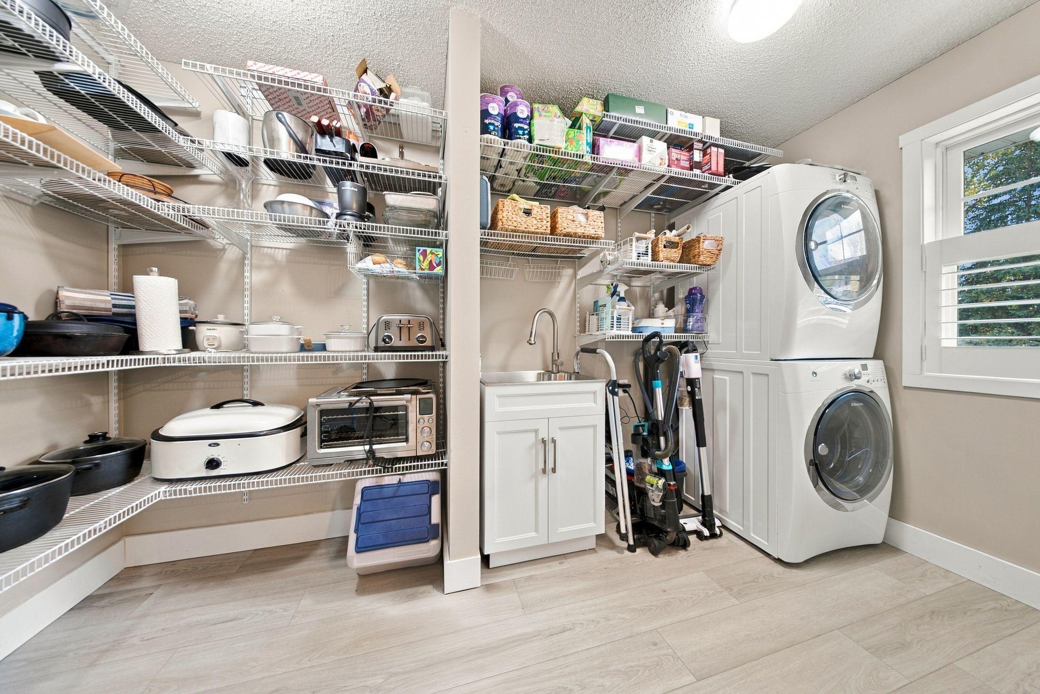Laundry & Pantry