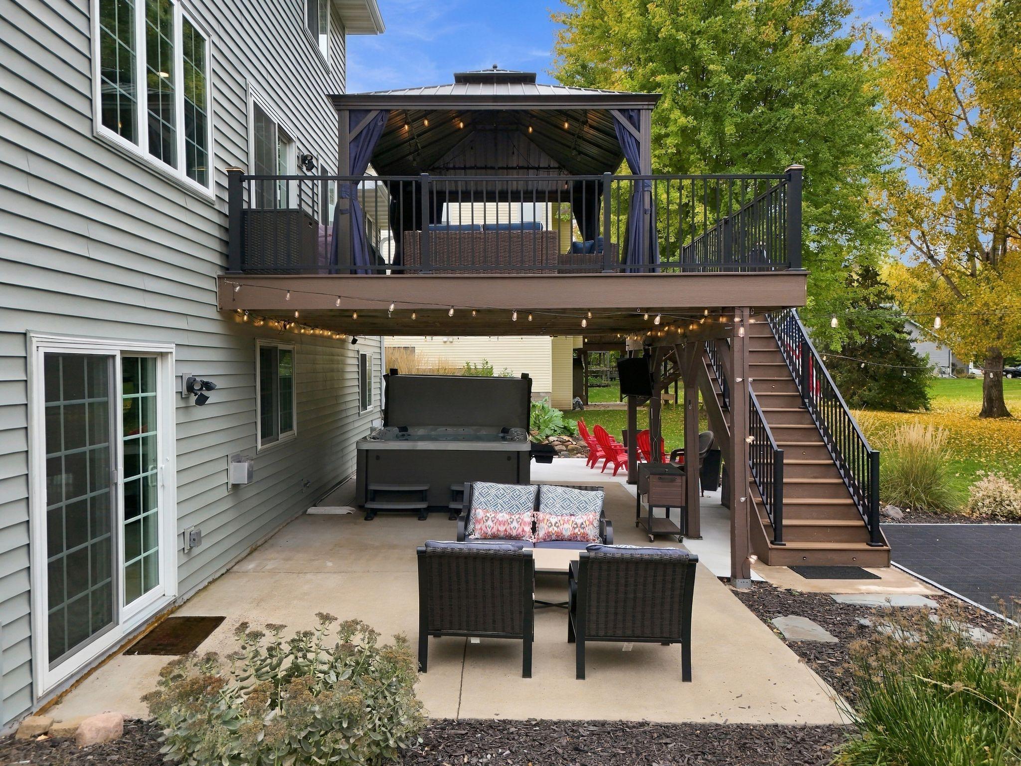 Patio & Deck - Backyard