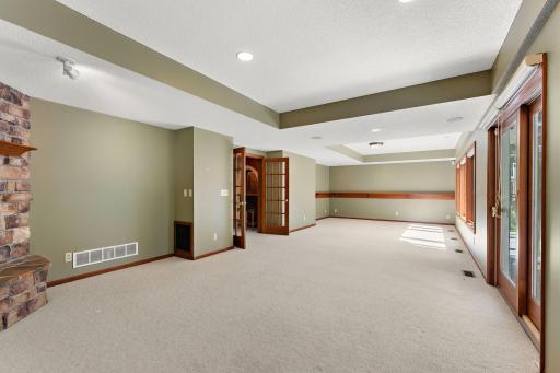 3749 Fairway Drive, Woodbury, MN 55125