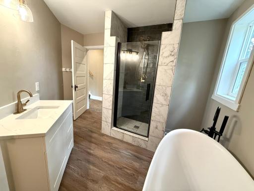 109 W Bridge Street, Redwood Falls, MN 56283
