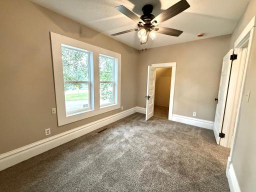 109 W Bridge Street, Redwood Falls, MN 56283
