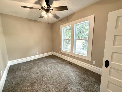 109 W Bridge Street, Redwood Falls, MN 56283