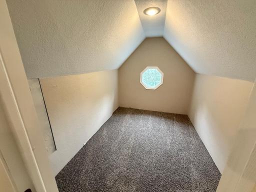 109 W Bridge Street, Redwood Falls, MN 56283