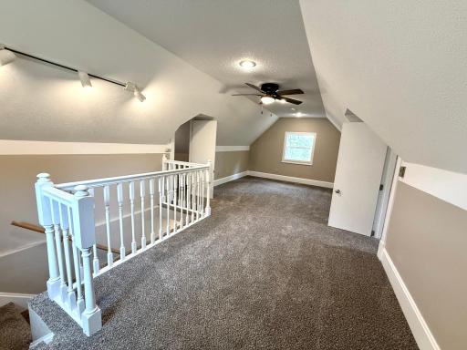 109 W Bridge Street, Redwood Falls, MN 56283