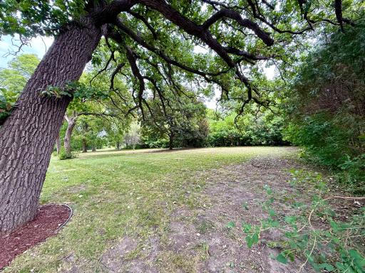 109 W Bridge Street, Redwood Falls, MN 56283
