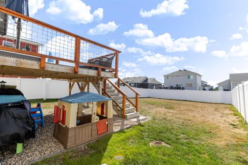 8081 GOLDFINCH Drive, Horace, ND 58047