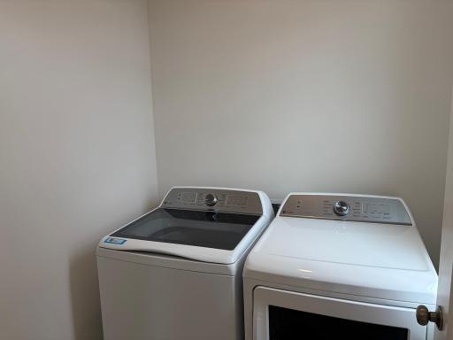 The included washer and tucked in adjacent to the pantry make cooking and washing a breeze.