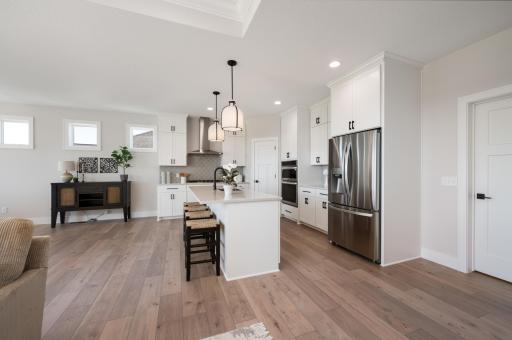 6-print-7635-ochoa-ave-ne.jpg