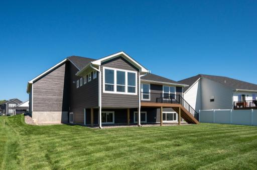 31-print-7635-ochoa-ave-ne.jpg