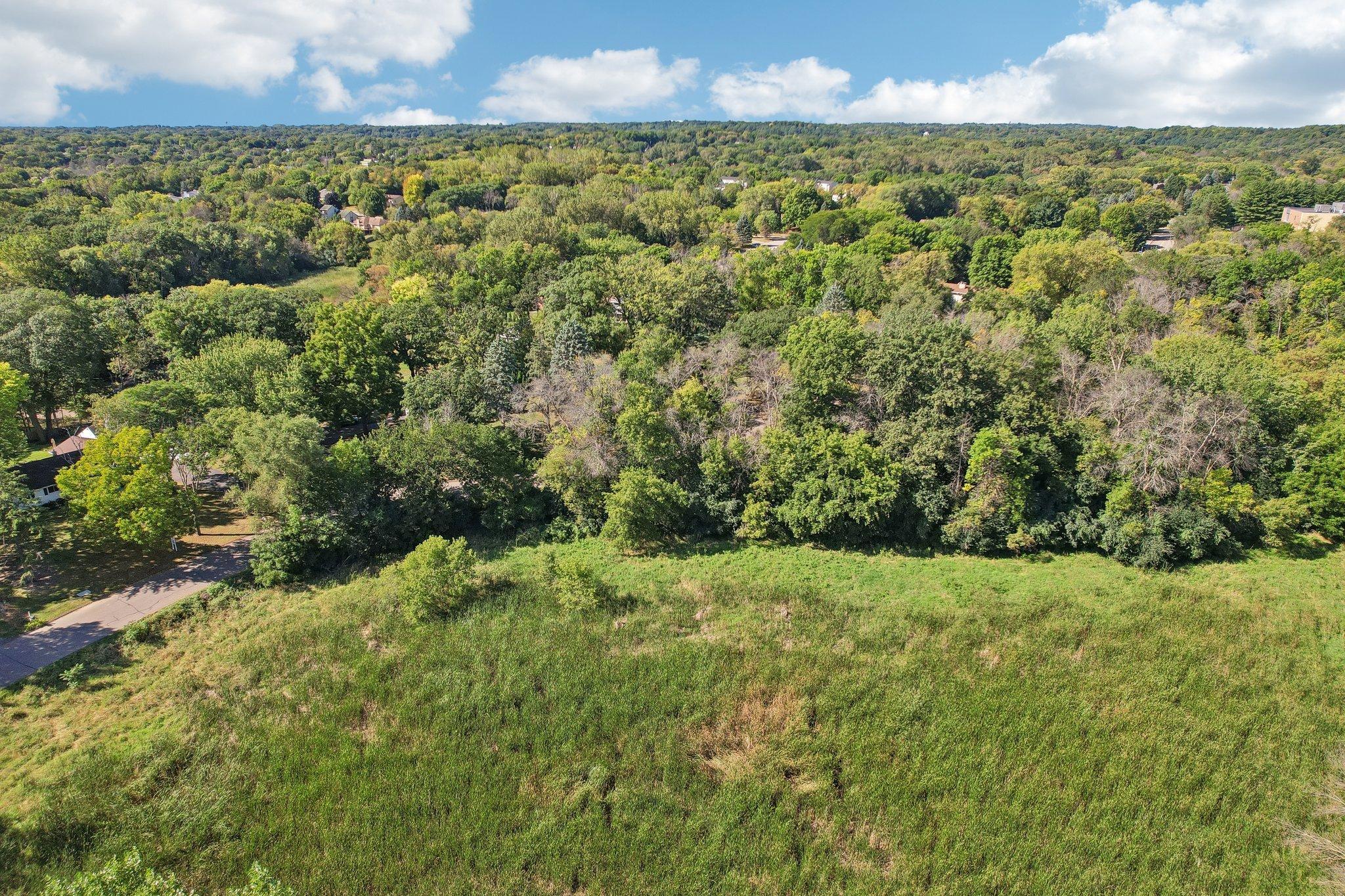 2-web-or-mls-Covington Rd-S1009-002.jpg