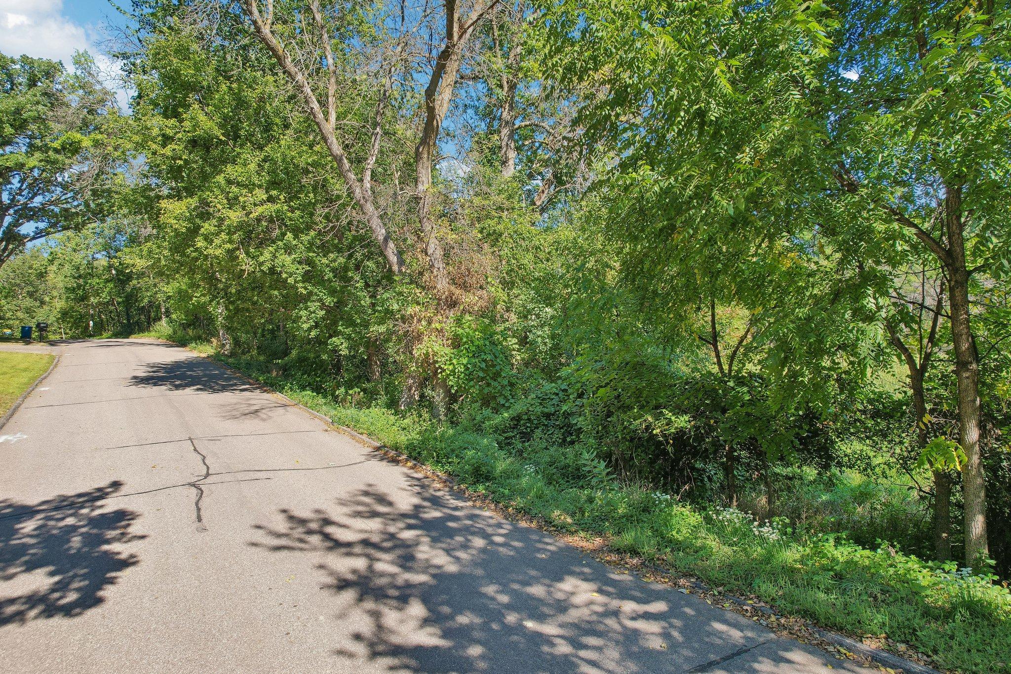 18-web-or-mls-Covington Rd-S1009-016.jpg