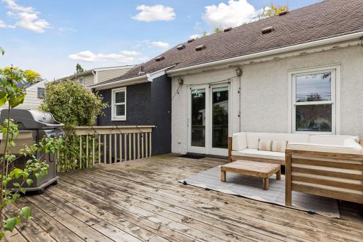 6021 Wooddale Avenue - Spacecrafting - 0041.jpg
