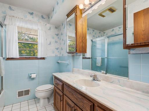 6314 Vincent Avenue S, Richfield, MN 55423