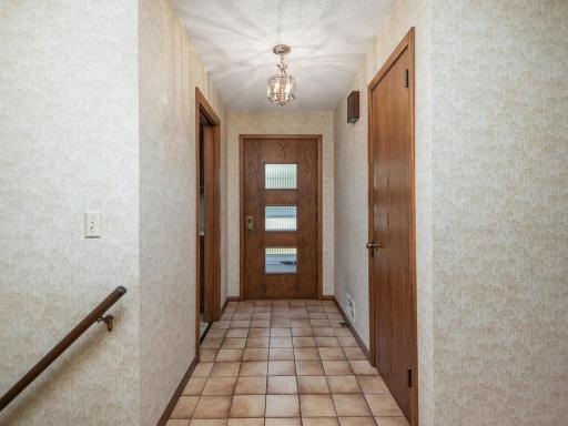 6314 Vincent Avenue S, Richfield, MN 55423