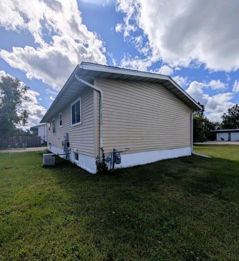 216 Stoner Avenue SE, Bemidji, MN 56601