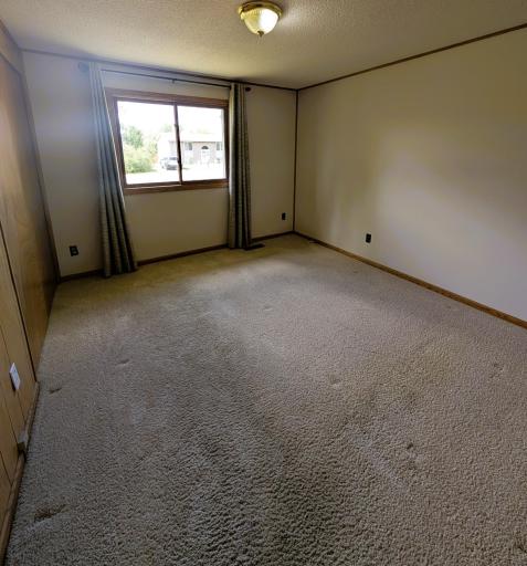 216 Stoner Avenue SE, Bemidji, MN 56601