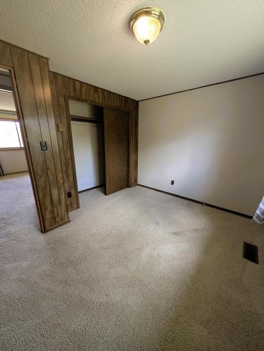 216 Stoner Avenue SE, Bemidji, MN 56601