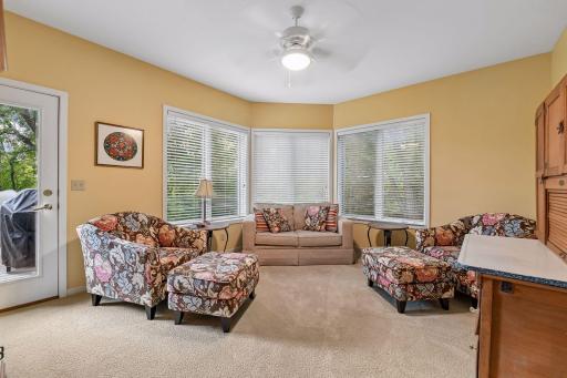 6600 Woodedge Road - Spacecrafting - 0040.jpg