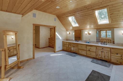 12402 ABC Drive, Crosslake, MN 56442