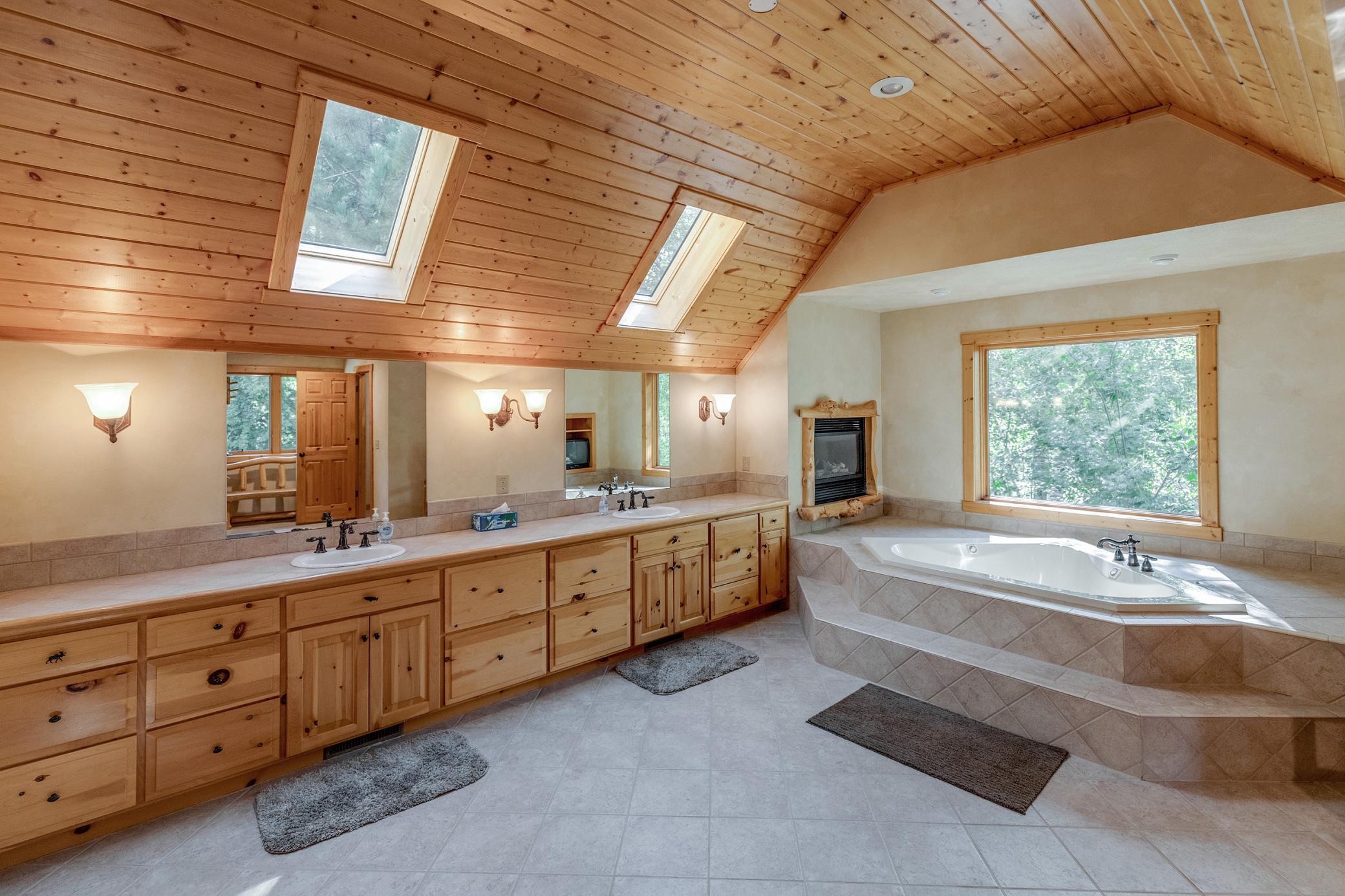 Double Sinks