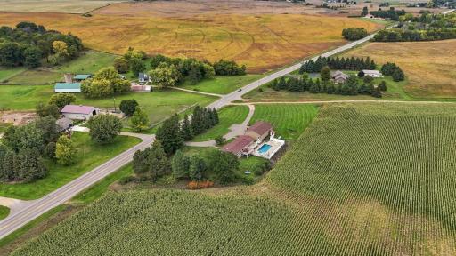 22050 Northfield Boulevard, Hampton, MN 55031