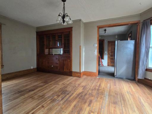 866 Duluth Street, Saint Paul, MN 55106