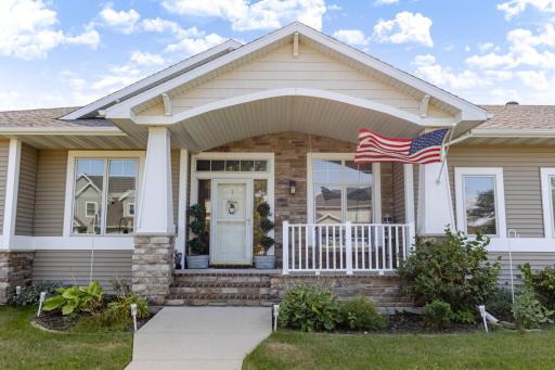 3847 43rd Avenue S, Moorhead, MN 56560
