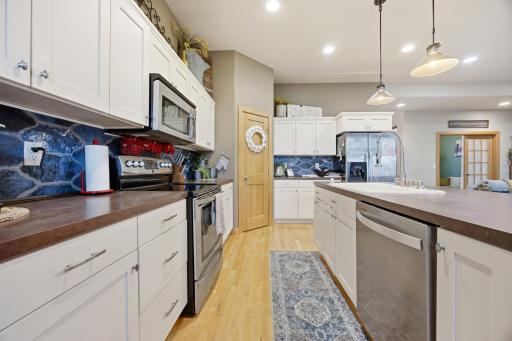 3847 43rd Avenue S, Moorhead, MN 56560