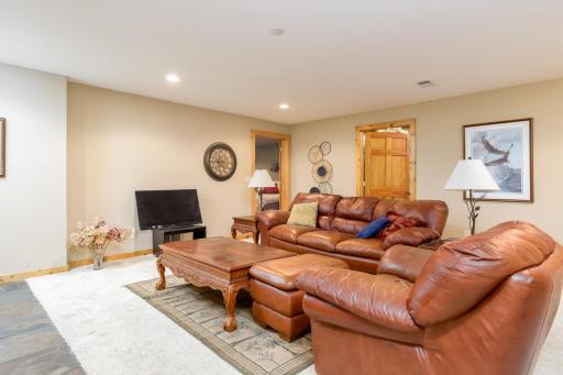 4163 County Road 29, Nisswa, MN 56468