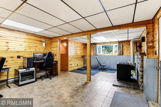 4934 Bluehill Circle, South Haven, MN 55382