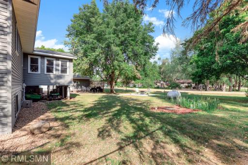 4934 Bluehill Circle, South Haven, MN 55382