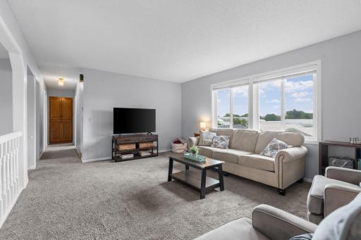 9182 Rosewood Lane N, Maple Grove, MN 55369