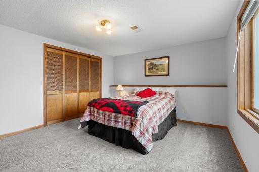 9182 Rosewood Lane N, Maple Grove, MN 55369