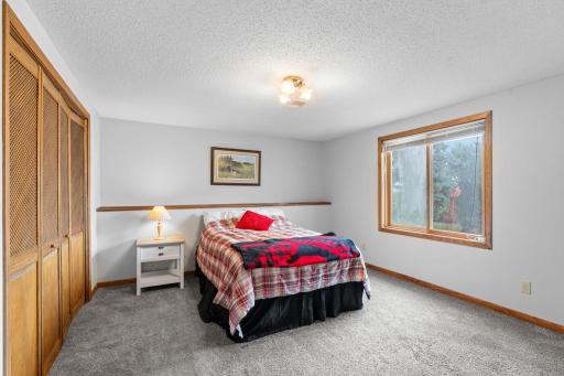 9182 Rosewood Lane N, Maple Grove, MN 55369