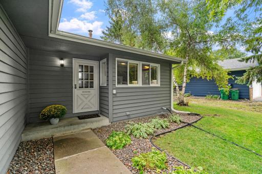 9182 Rosewood Lane N, Maple Grove, MN 55369