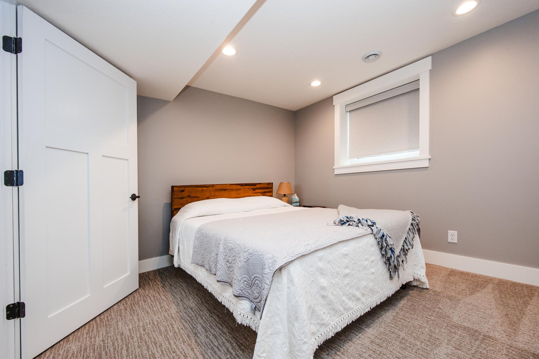 LL Bedroom 2