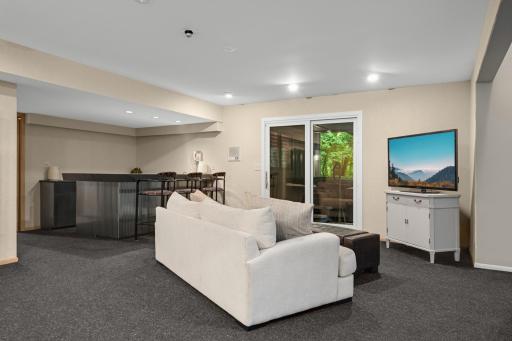 Wet bar