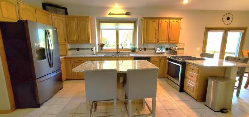 Kitchen Full.jpg