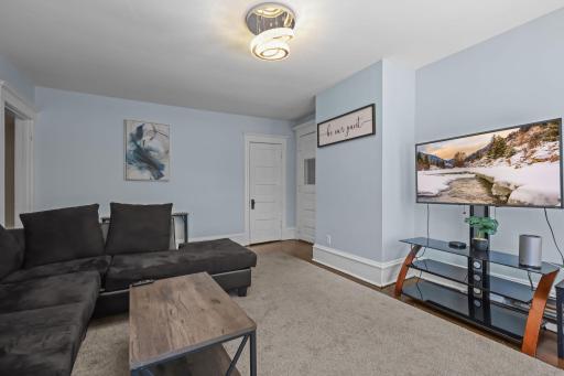 2209 Aldrich Avenue S, Minneapolis, MN 55405