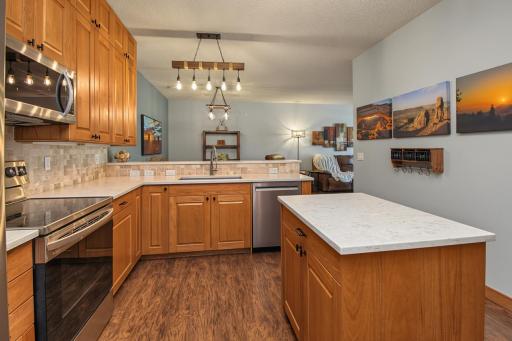 1944 Mockingbird Avenue, Shakopee, MN 55379