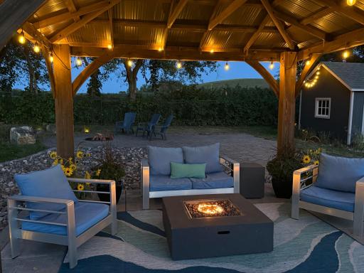 Gazebo twilight.jpg