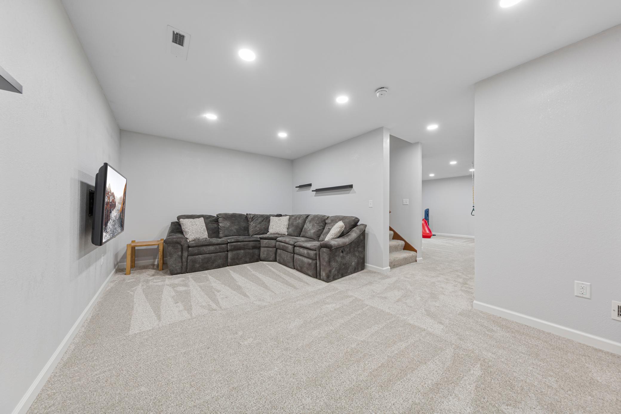 69_Family room on lower level.jpg